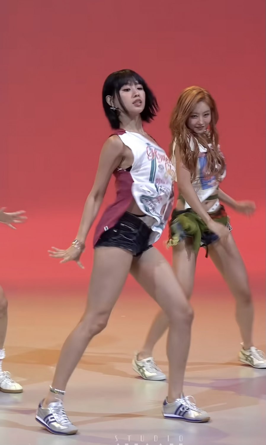 za7mdTzN Kiss of Life Natty Handjob Tribute 01.jpg